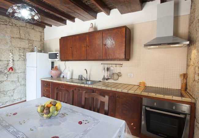 Cottage in Arico - House with Traditional Wine Cellar and Private Garden in Arico – Pet Friendly Cottage in Arico - House with Traditional Wine Cellar and Private Garden in Arico – Pet Friendly
