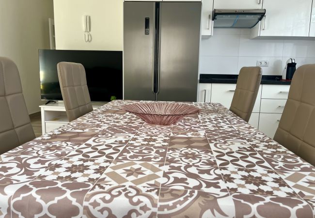 Cottage in Garachico - Modern House with beautiful Views of Teide for up to 4 people Cottage in Garachico - Modern House with beautiful Views of Teide for up to 4 people