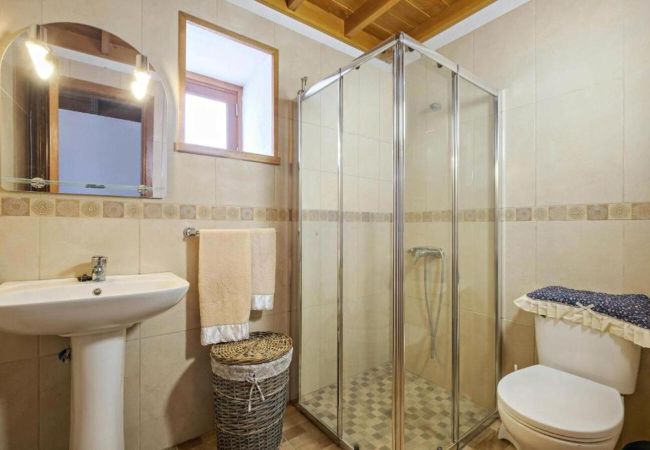 House in Garachico - Ideal home for 4 with pool table and beautiful mountain views House in Garachico - Ideal home for 4 with pool table and beautiful mountain views