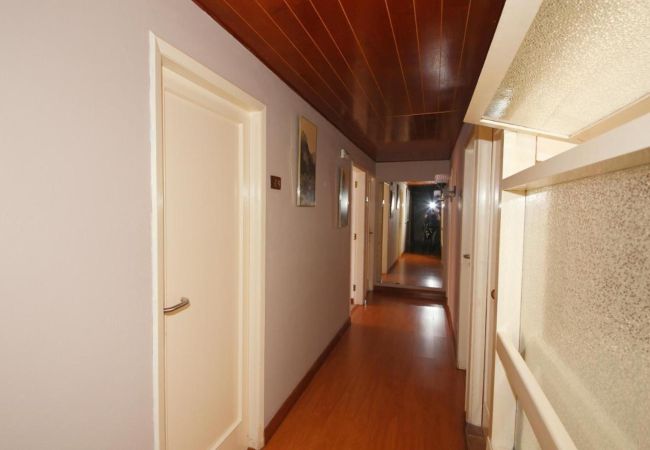 Rent by room in Los Llanos de Aridane - Cozy Room with Beautiful Mountain Views Rent by room in Los Llanos de Aridane - Cozy Room with Beautiful Mountain Views