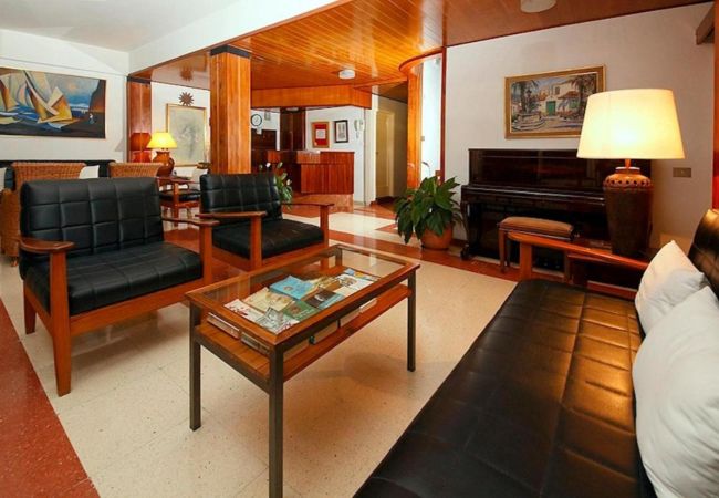Rent by room in Los Llanos de Aridane - Cozy Room with Beautiful Mountain Views Rent by room in Los Llanos de Aridane - Cozy Room with Beautiful Mountain Views