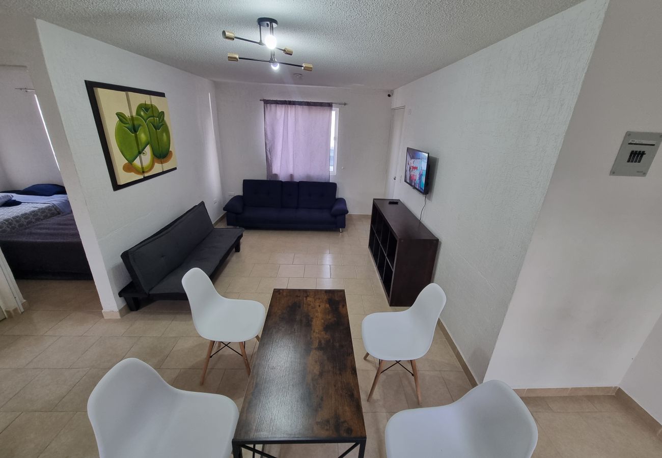 Apartment in Santiago de Querétaro - Comfort and Convenience in the Heart of Querétaro – Perfect for Families and Groups