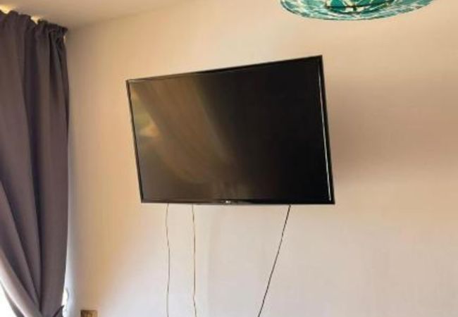 Aparthotel in Costa Adeje - Apartment with Terrace and Sea Views in Playa Paraiso  Aparthotel in Costa Adeje - Apartment with Terrace and Sea Views in Playa Paraiso