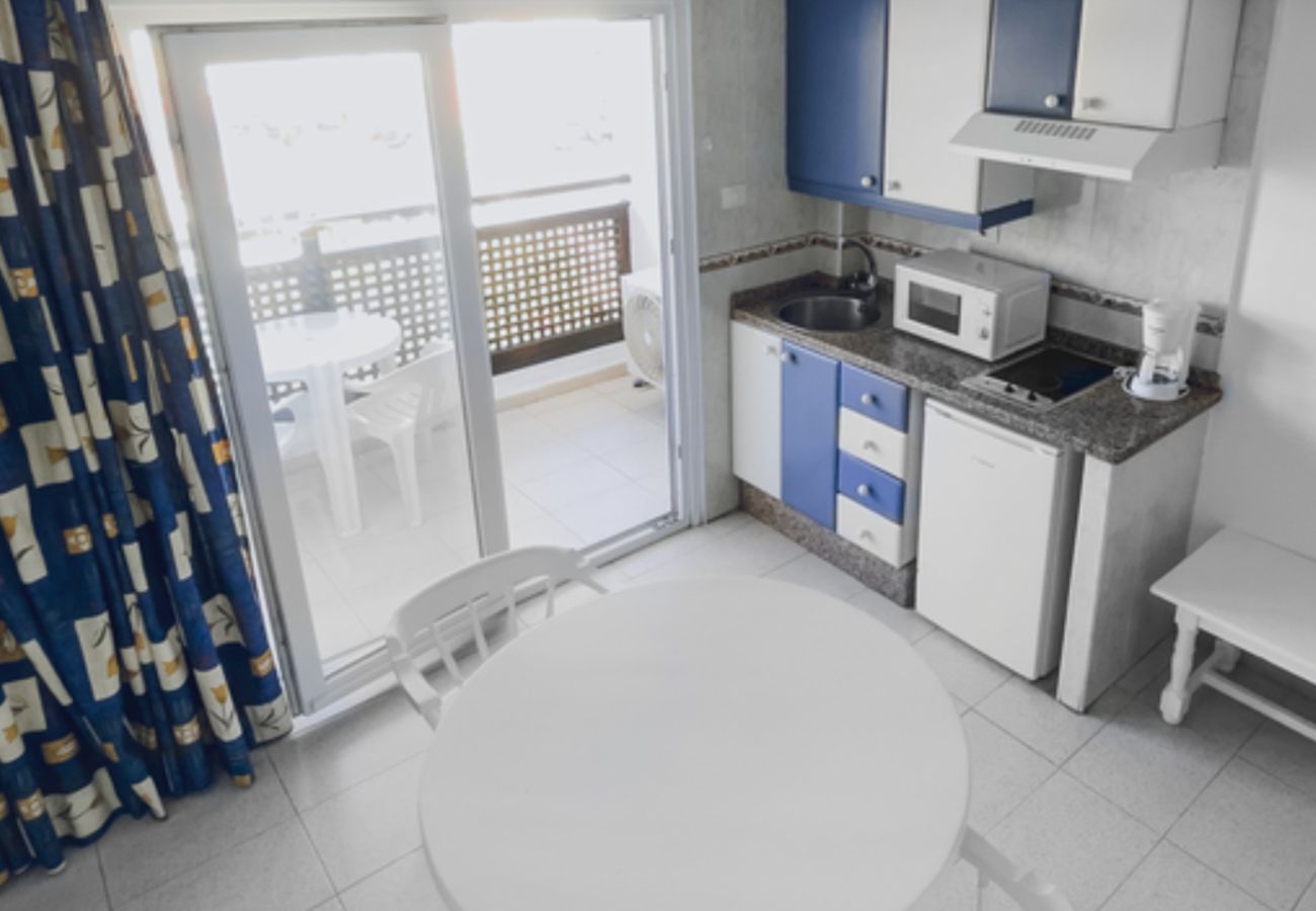 Aparthotel in Puerto de la Cruz - Incredible Low-Cost Studio  in an unbeatable area