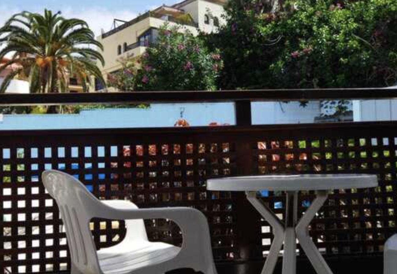Aparthotel in Puerto de la Cruz - Incredible Low-Cost Studio  in an unbeatable area