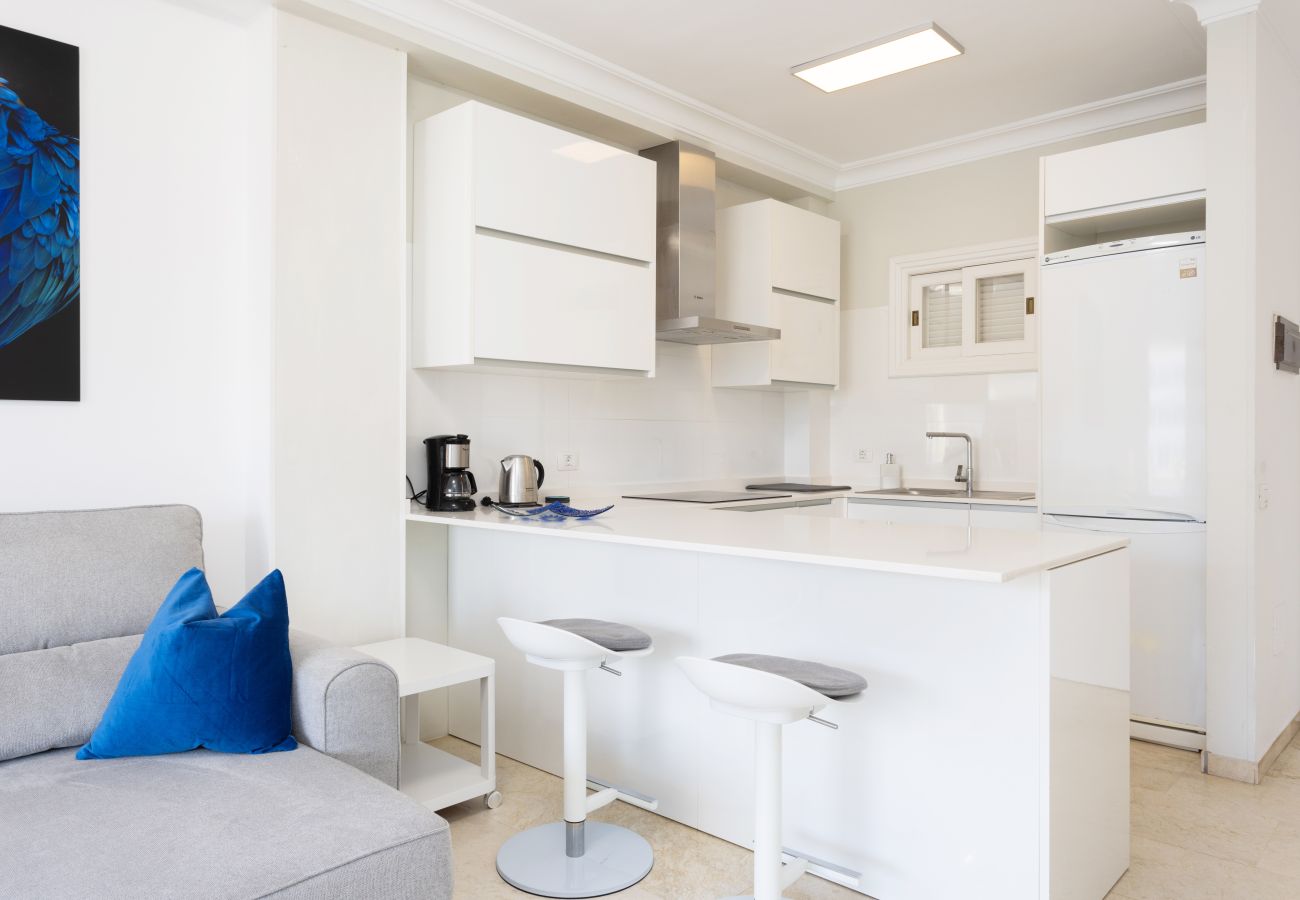 Apartment in Puerto de la Cruz - Luxury Apartment with Sea Views in Puerto de la Cruz