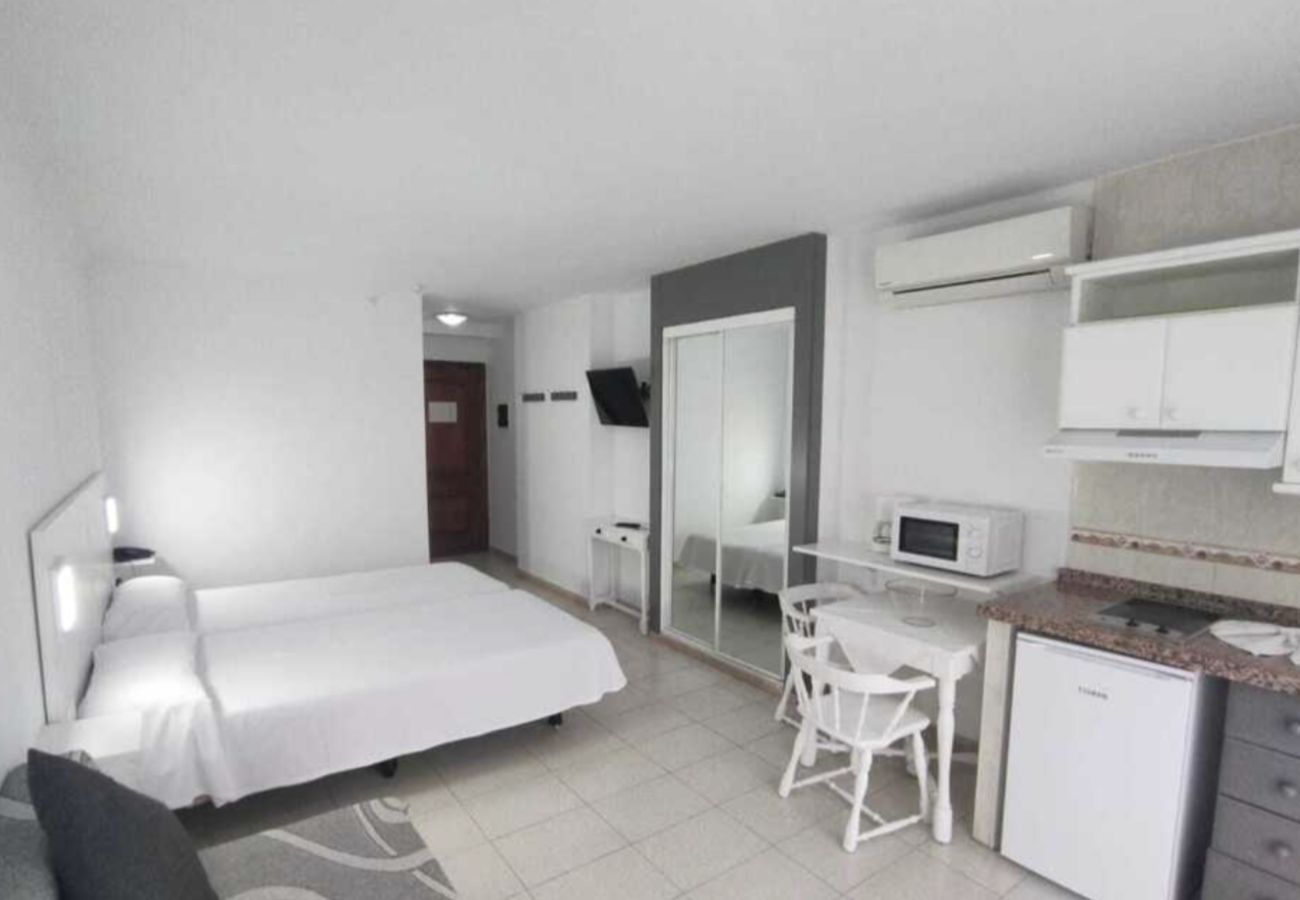 Aparthotel in Puerto de la Cruz - Beautiful studio in Puerto de la Cruz